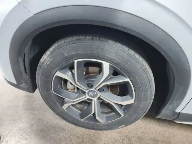 BYD Yuan PLUS — Фото автомобиля 22