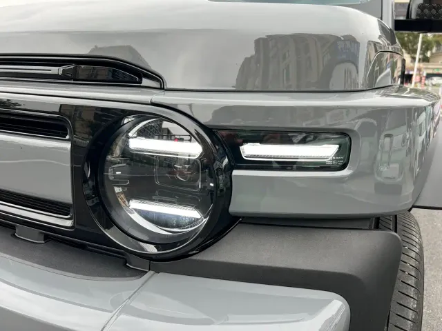 iCAR V23 — Фото автомобиля 12