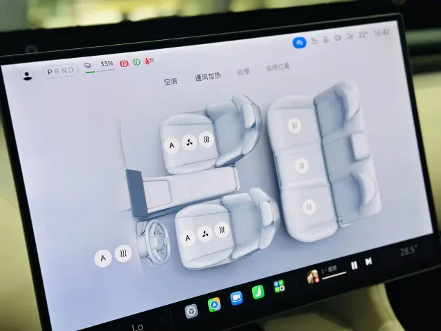 Xiaomi YU7 — Фото автомобиля 10