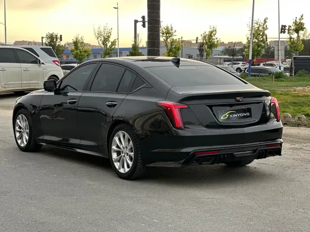Cadillac CT5 — Фото автомобиля 5