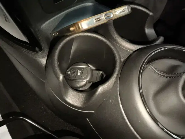 MINI Hatch — Фото автомобиля 16