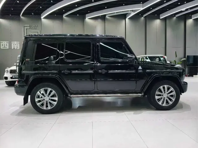 Mercedes-Benz G-Class — Фото автомобиля 5