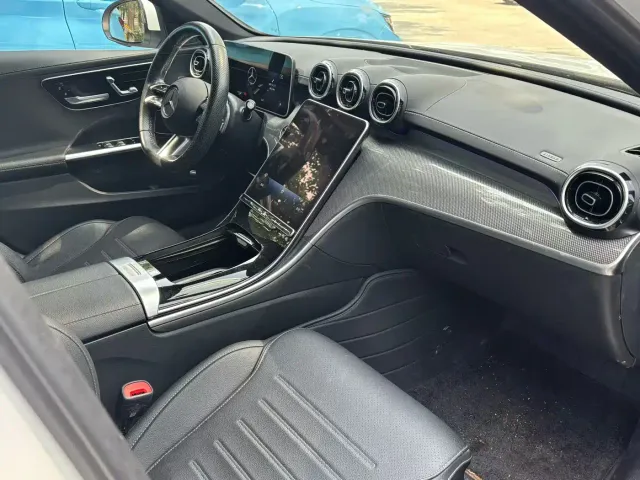 Mercedes-Benz C-Class — Фото автомобиля 3