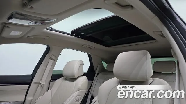 Genesis GV70 2.5T Бензин AWD — Фото автомобиля 17