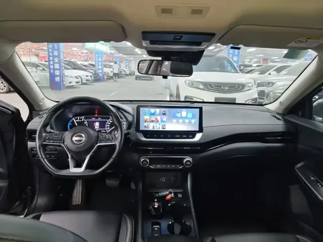 Nissan Sylphy — Фото автомобиля 17