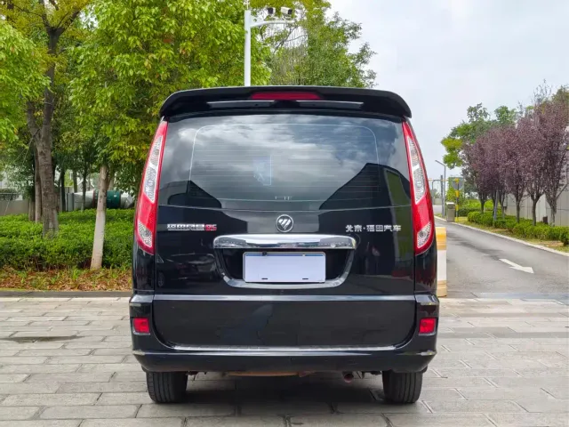 Foton Fengjing G5 — Фото автомобиля 5