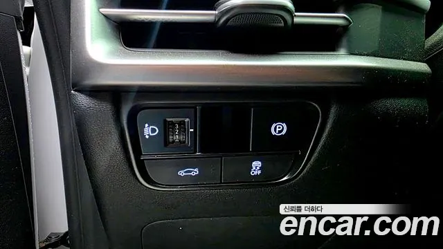 Hyundai Grandeur GN7 — Фото автомобиля 24