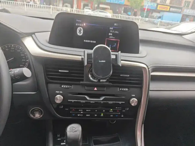 Lexus RX — Фото автомобиля 12