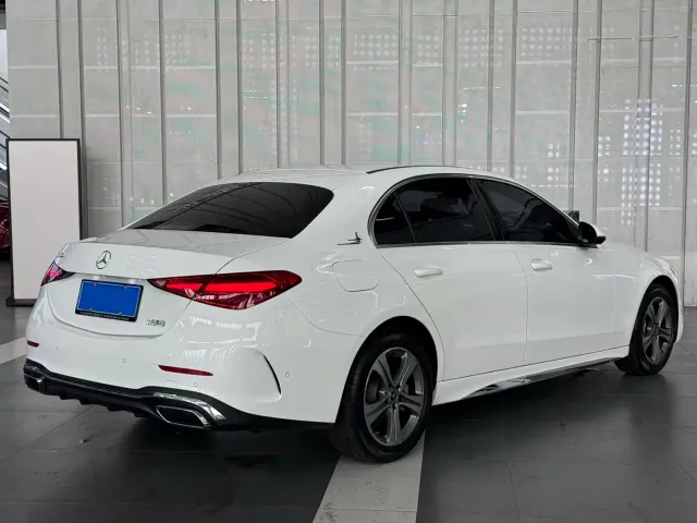Mercedes-Benz C-Class — Фото автомобиля 5