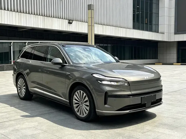 Onvo L90 — Фото автомобиля 2