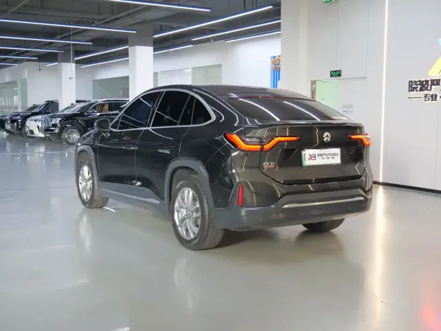 Nio EC6 — Фото автомобиля 8