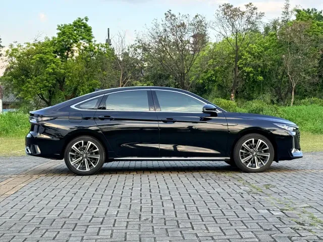 Chery Arrizo 8 — Фото автомобиля 23