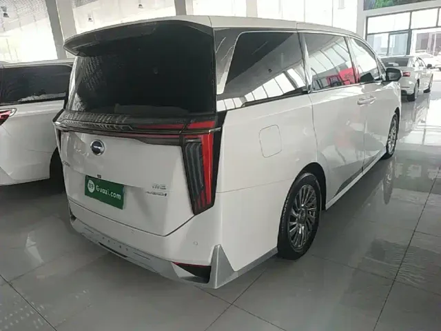 GAC Trumpchi M8 — Фото автомобиля 6