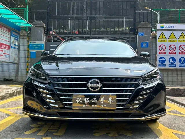 Nissan Teana — Фото автомобиля 2