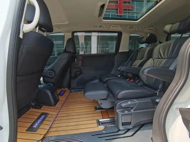 Honda Odyssey — Фото автомобиля 14