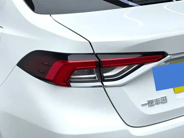 Toyota Corolla — Фото автомобиля 20