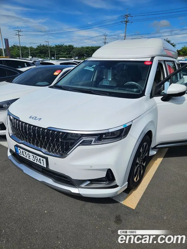 Фотография автомобиля — Kia Carnival 4th Gen
