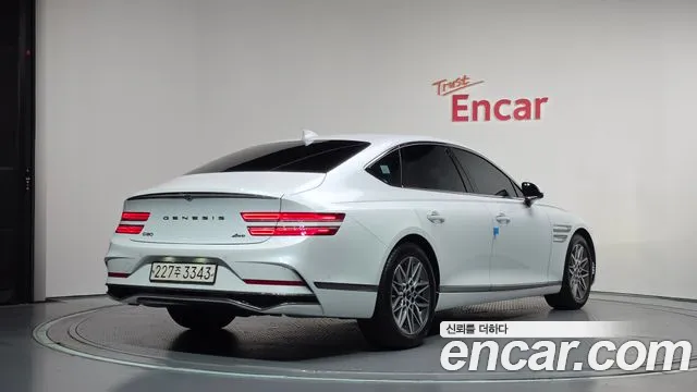 Genesis G80 RG3 — Фото автомобиля 2