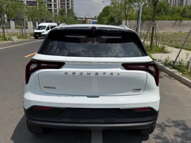 Geely Geometry E Firefly — Фото автомобиля 8