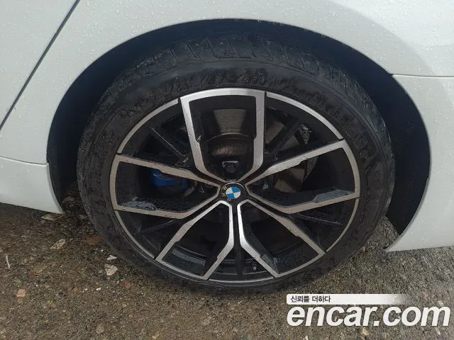 BMW 5-Series 5 серия (G30) 530i xDrive M Sport — Фото автомобиля 14