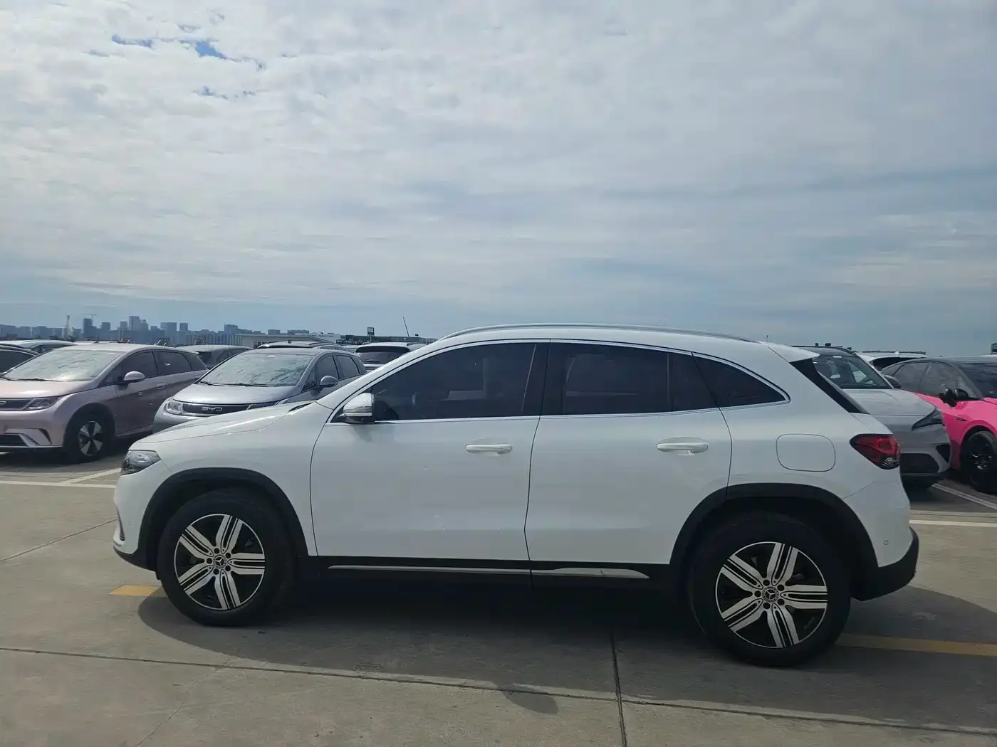 Mercedes-Benz Mercedes-Benz EQA 2022 EQA 260 — Фото автомобиля 3