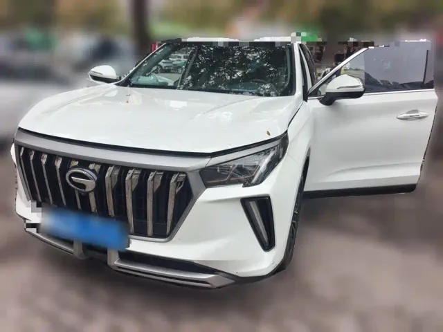 Фотография автомобиля — GAC Trumpchi GS4 PLUS