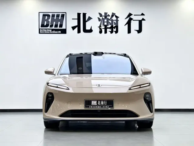 Nio ET5 — Фото автомобиля 2