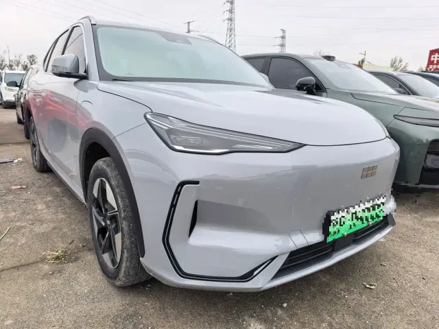 Geely Galaxy E5 — Фото автомобиля 3