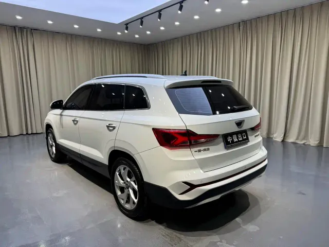 Jetta VS7 — Фото автомобиля 4