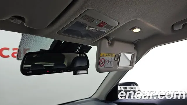 Hyundai Venue — Фото автомобиля 19