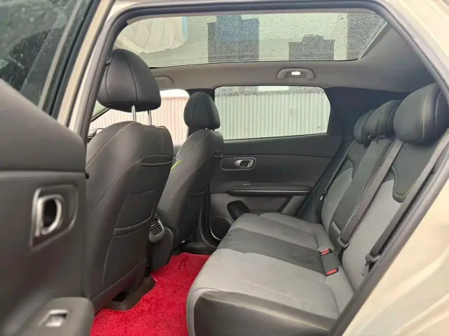 Changan Qiyuan Q05 — Фото автомобиля 9