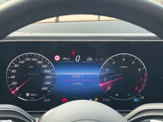 Mercedes-Benz GLE-Class — Фото автомобиля 13