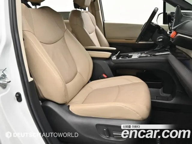 Toyota Sienna 4th Gen — Фото автомобиля 10