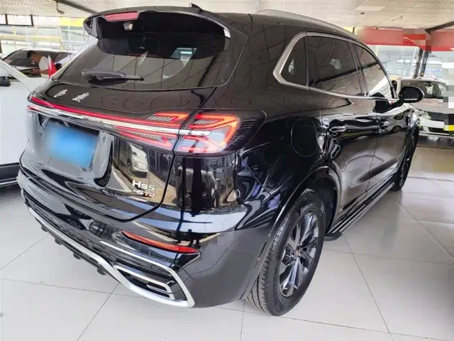 Hongqi HS5 — Фото автомобиля 6