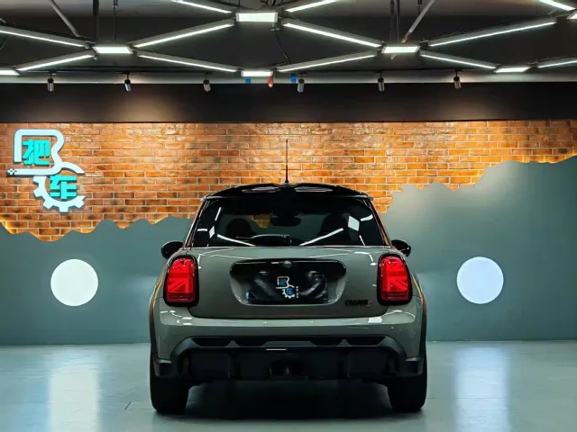 MINI Hatch — Фото автомобиля 28