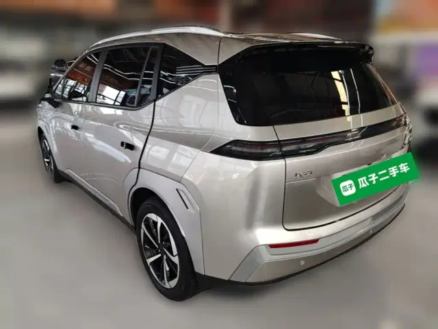 GAC Aion Y — Фото автомобиля 6