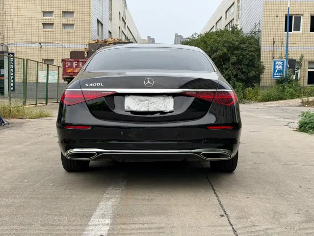 Mercedes-Benz S-Class — Фото автомобиля 16