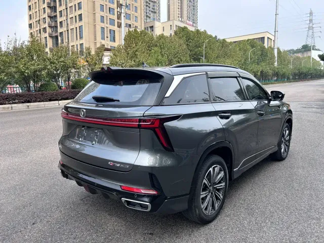 Changan CS75 Plus — Фото автомобиля 18