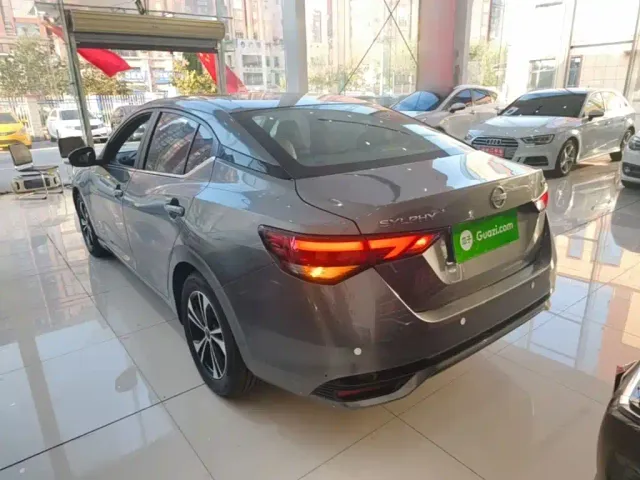 Nissan Sylphy — Фото автомобиля 4