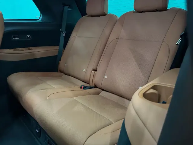 Li Auto Li L8 2025 Ultra Smart Renewal Edition — Фото автомобиля 25