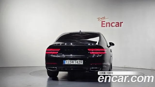 Genesis G80 RG3 — Фото автомобиля 4