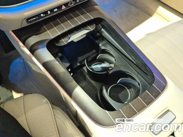 Mercedes-Benz E-Class E-класс W214 — Фото автомобиля 19