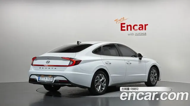 Hyundai Sonata — Фото автомобиля 2