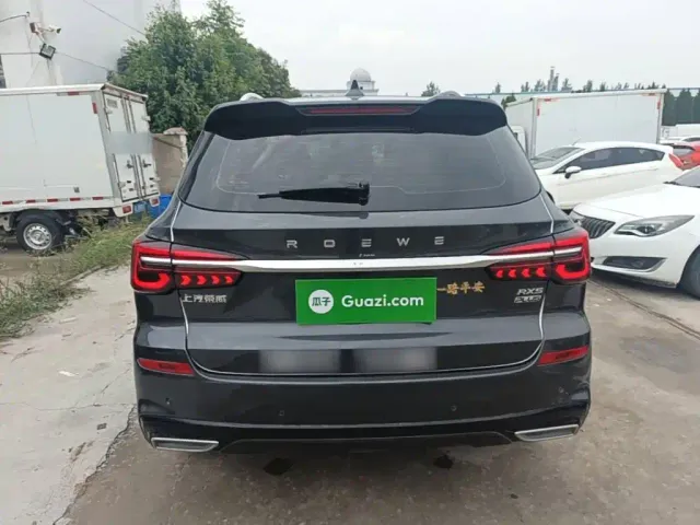 Roewe RX5 — Фото автомобиля 5
