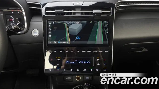 Hyundai Tucson Tucson (NX4) Дизель 2.0 2WD — Фото автомобиля 15