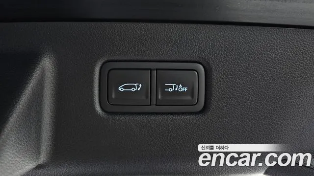 Hyundai Staria Staria 4WD Tourer 9 мест — Фото автомобиля 20