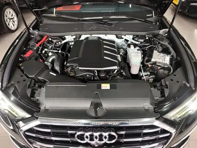 Audi A6L — Фото автомобиля 19