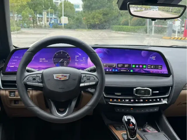 Cadillac CT5 — Фото автомобиля 5