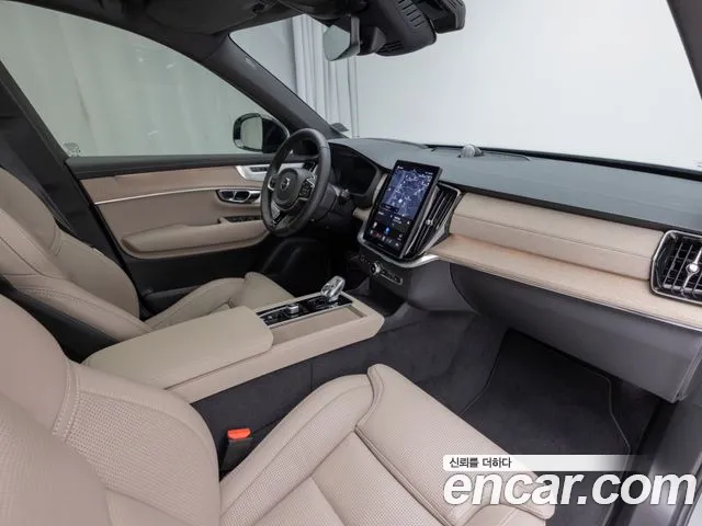 Volvo XC90 2nd Gen — Фото автомобиля 13
