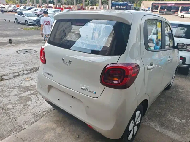 Wuling Hongguang Mini EV — Фото автомобиля 6